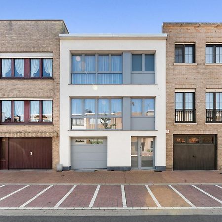Ruime Woning 10P Met Zonnige Tuin & Nabij Strand Бланкенберге Екстер'єр фото