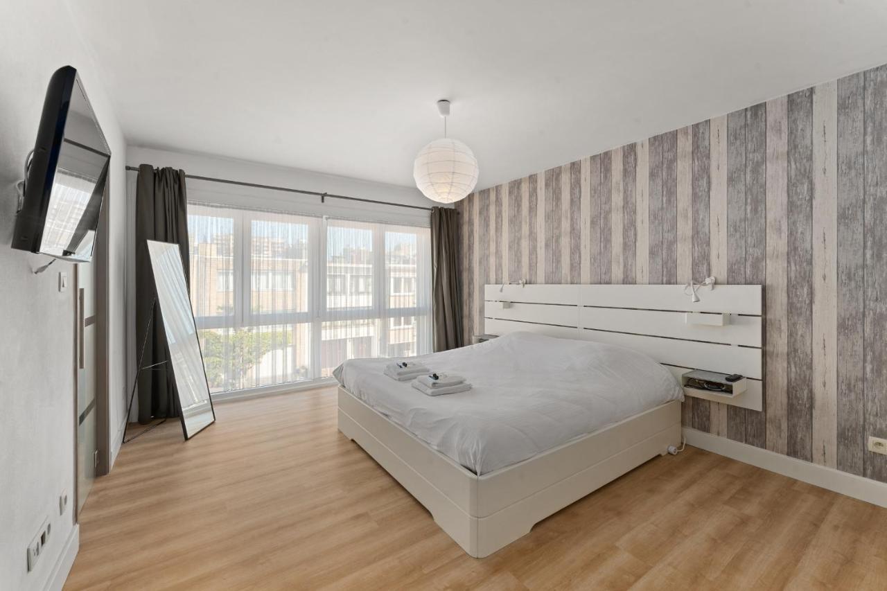 Ruime Woning 10P Met Zonnige Tuin & Nabij Strand Бланкенберге Екстер'єр фото
