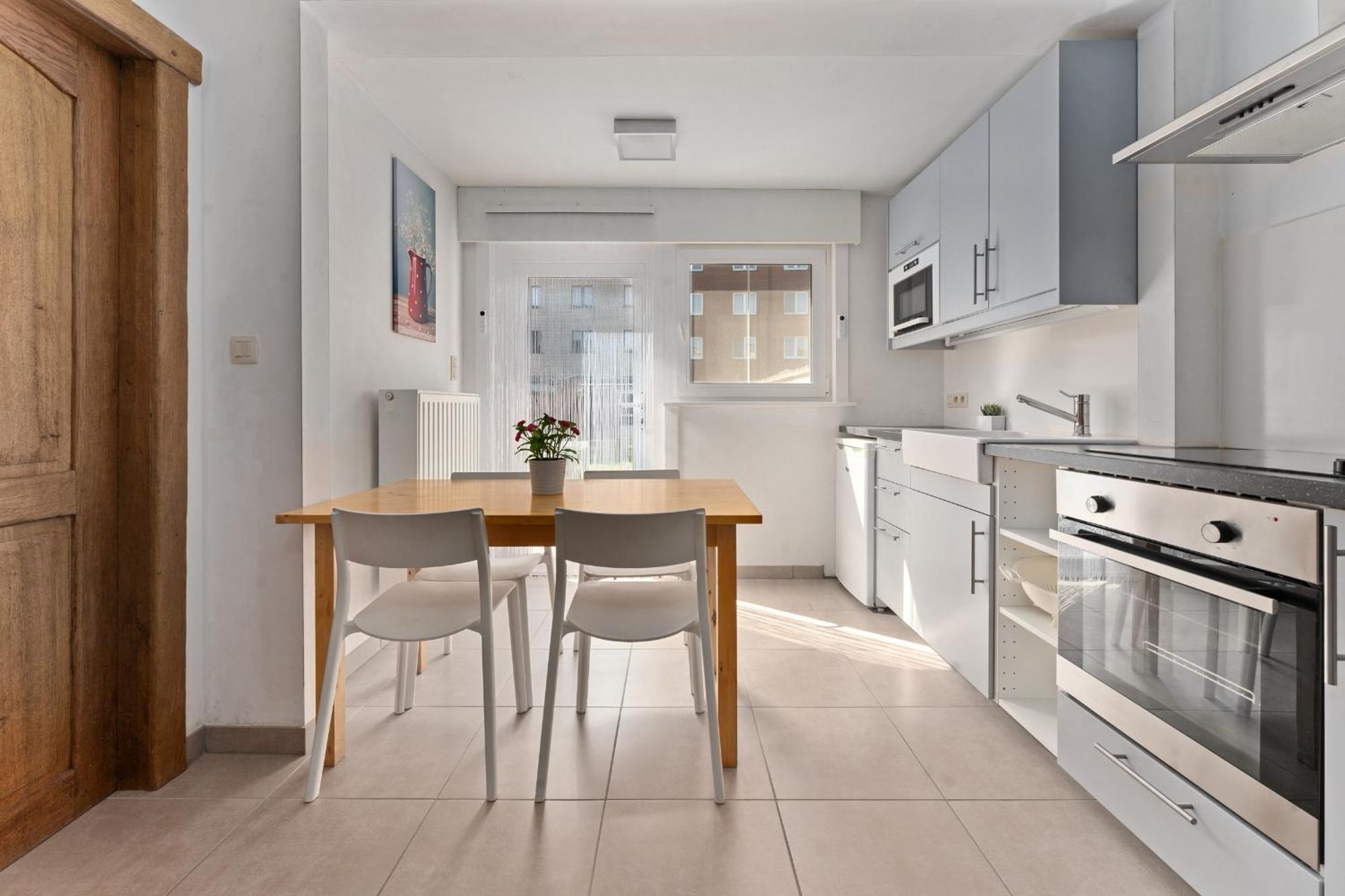 Ruime Woning 10P Met Zonnige Tuin & Nabij Strand Бланкенберге Екстер'єр фото